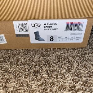 women’s classic cardy gray ugg boot